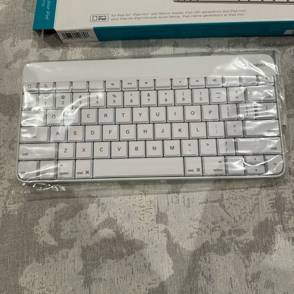 Logitech keyboard - Picture 4 of 4